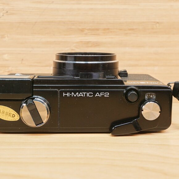 Vintage Minolta Hi-Matic AF2 35mm Film Point-and-Shoot Camera - Picture 6 of 10